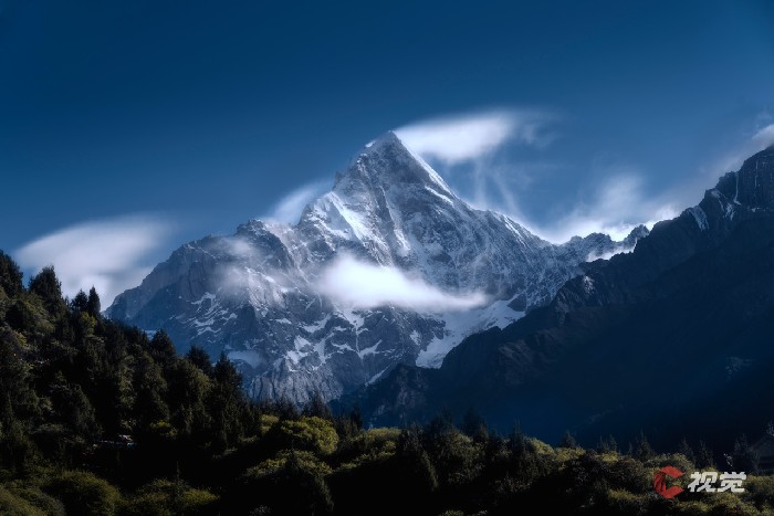 雪山上的旅游新追求