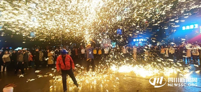 连烧三晚 达川区石桥古镇烧火龙时间路线已确定