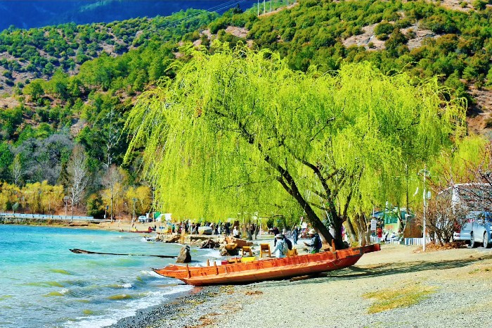 四川专门为景区定制交通方案，为何是泸沽湖？