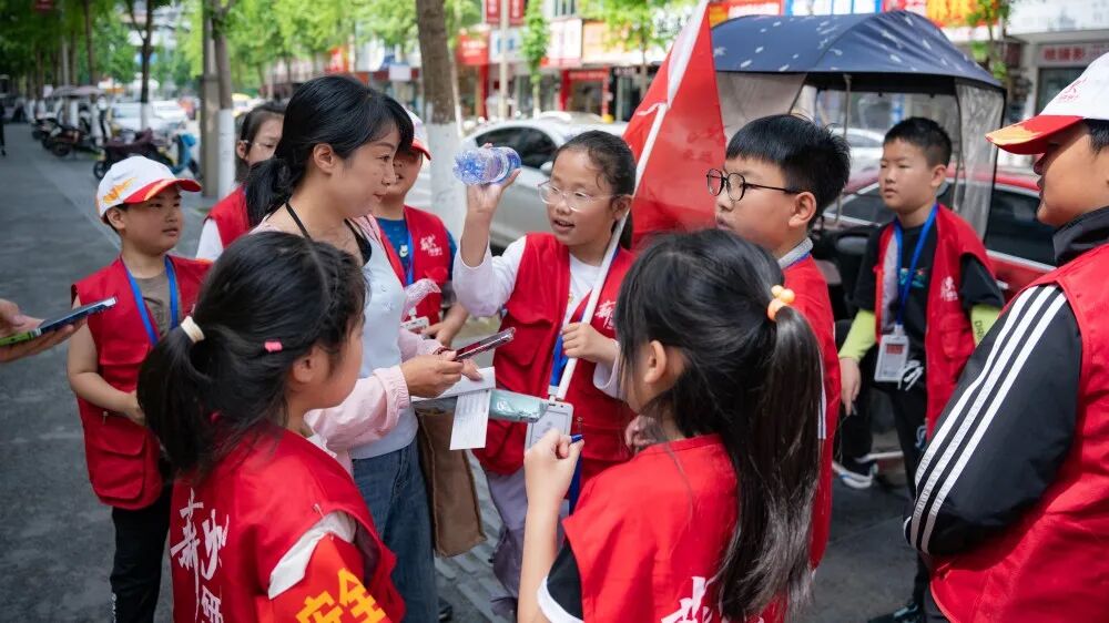 1元城市生存挑战！安居小学生这样“玩”春假